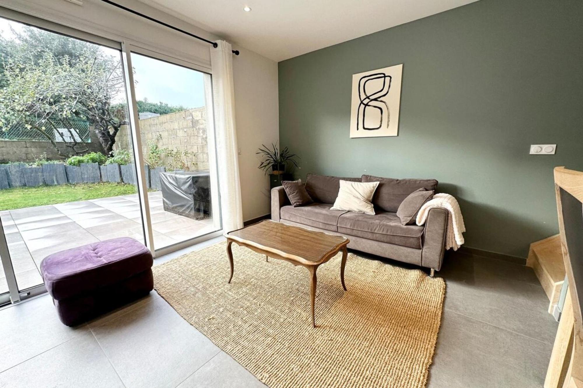Jolie Maison Recente Ultra Cosy Bord De * Belz