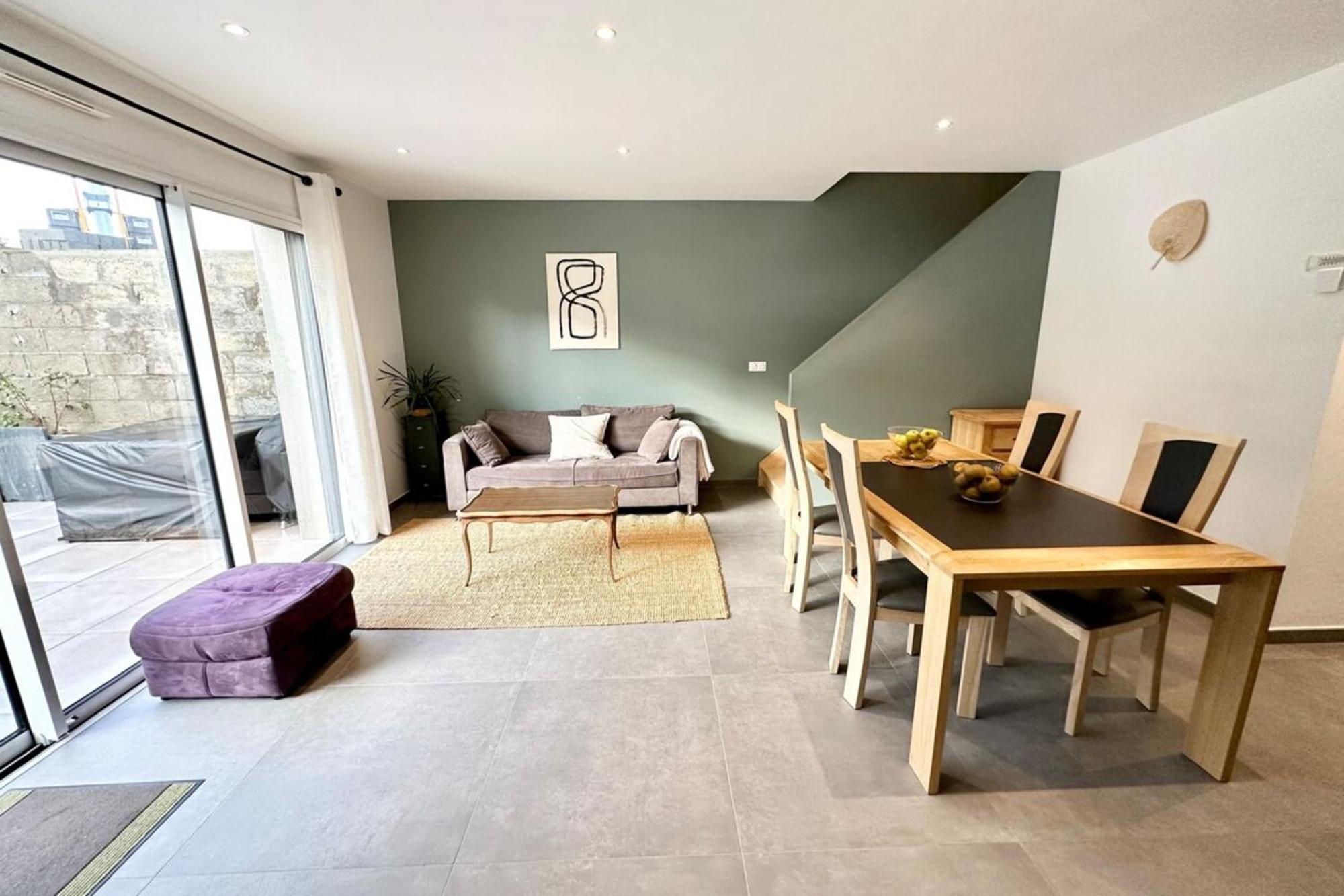 Jolie Maison Recente Ultra Cosy Bord De