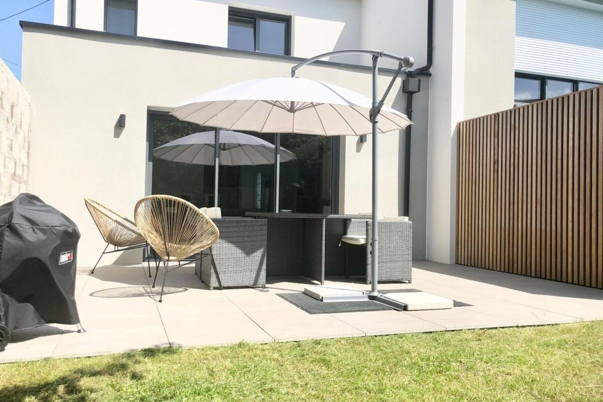 Jolie Maison Recente Ultra Cosy Bord De Belz